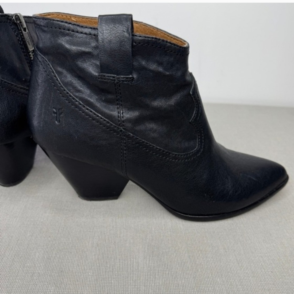 Frye Reina Leather Booties Size 8